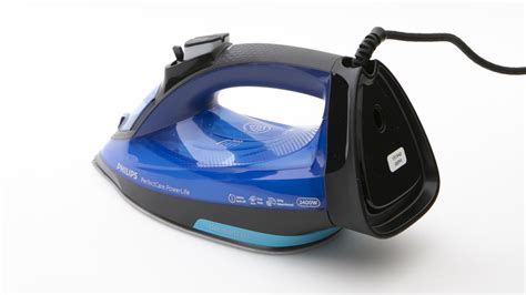 Whether it is a dry iron, steam iron, cordless iron, or even garment steamer, philips comes with an exclusive and latest range of all these products. Philips PerfectCare PowerLife Steam Iron GC3920/24 - Steam ...