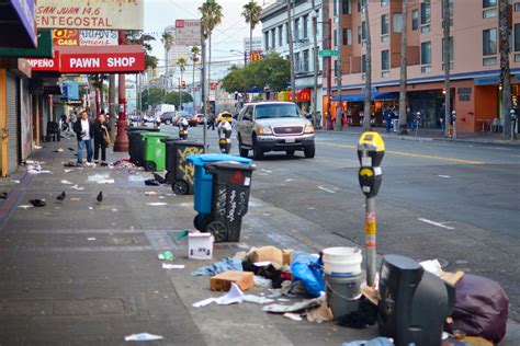 Сан Франциско бьет рекорды по количеству куч дерьма на улицах города