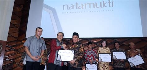 Bupati Lamongan Raih Penghargaan Icsb Indonesia City Award Suara Nasional