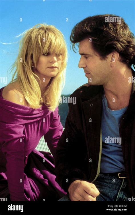 goldie hawn and mel gibson film bird on a wire 1991 director john badham 18 may 1990 warning