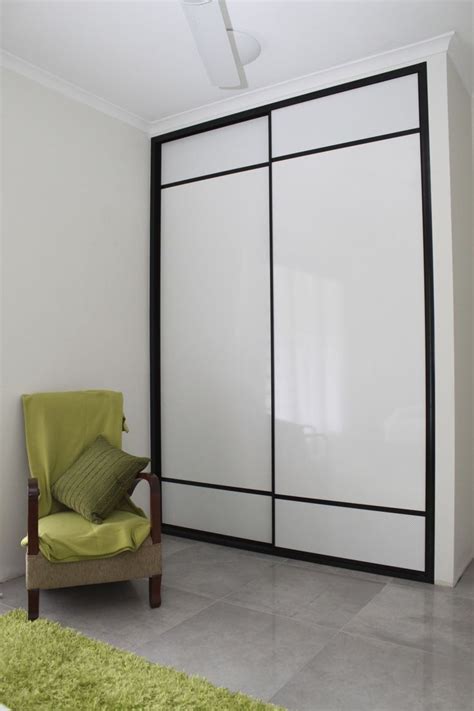 We haven't managed to find the hardware after our move but this is a very common ikea system and all parts or extra components are. ikea pax white glass - Google zoeken | White sliding door ...