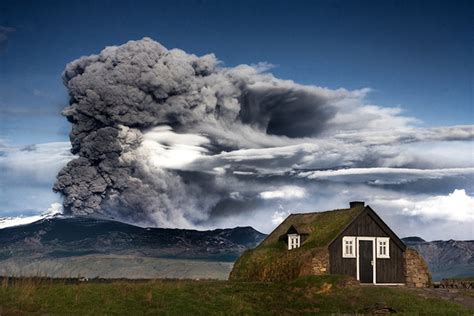 Volcanoes In Iceland See Volcano Tours And Tips Guide To Iceland