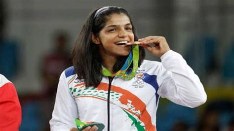 Sakshi Malik Becomes First Female Indian Wrestler To Win Olympic Medal