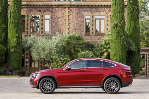 2020 Mercedes Benz Glc Class Coupe Debuts With More Power Tech And