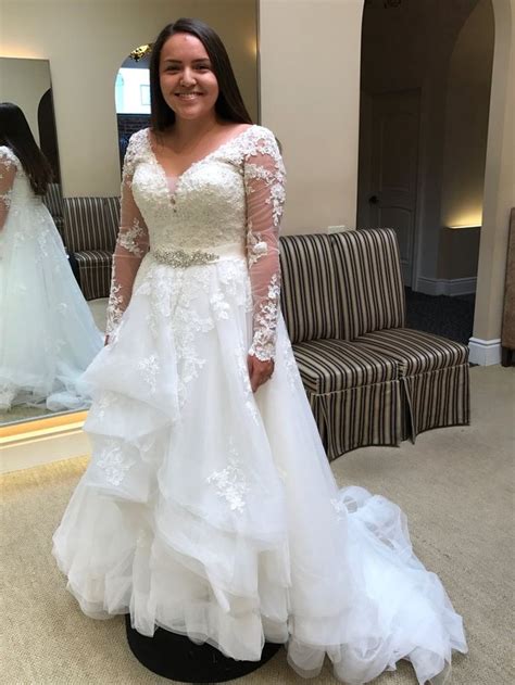 That means that you'll probably be wearing on size up from what you normally wear. Essence of Australia '2186' size 10 new wedding dress ...