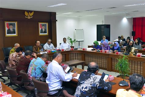 Sekretariat Kabinet Republik Indonesia Tim Kementerian Panrb