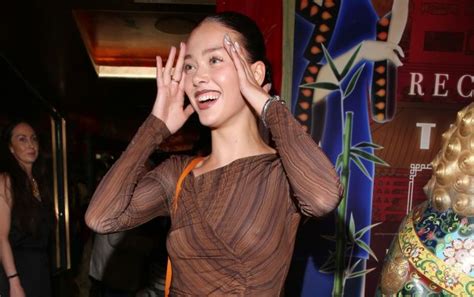 Jessica Alexander Flaunts Her Nude Tits As She Attends Ivy Asia Restaurant Launch In London 24
