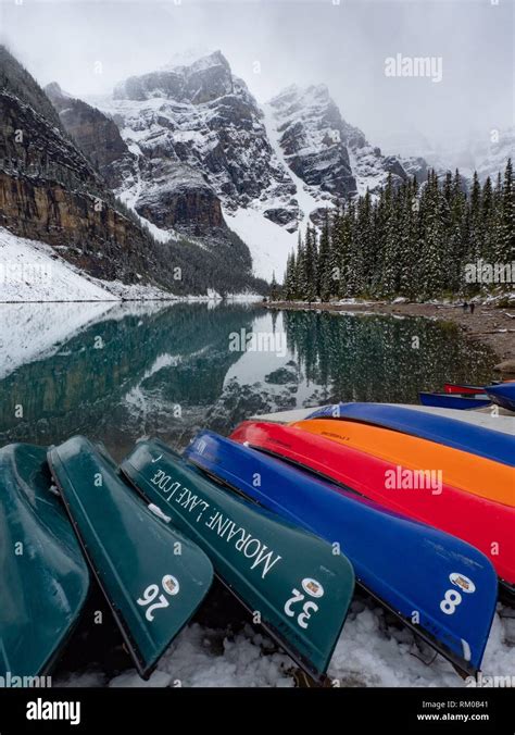 Canadian Rockies Moraine Lake Stock Photo Alamy
