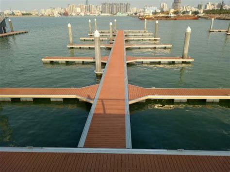 China High Quality Aluminum Frame Floating Pontoon Dock Prices China
