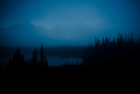 Pin By Chelsea On Winter Dark Photography Night Aesthetic Blue
