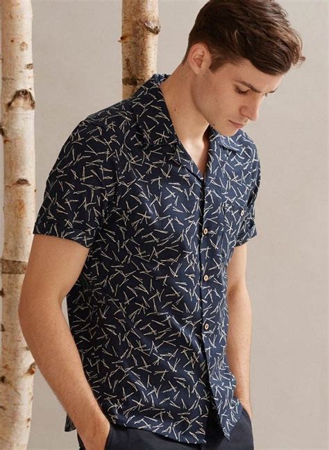 So next time you are standing up for university elections, diy your own embroidered shirt. 5 Tips for Wearing Camp Collar Shirts