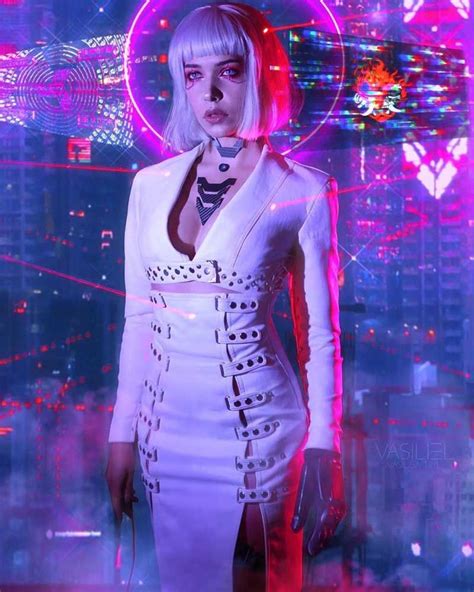 Cyberpunk 2077 Night City Neon Coat In 2020 Cyberpunk Girl Cyberpunk