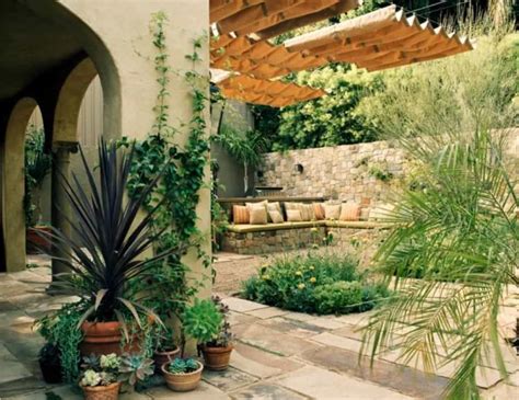 Charming Mediterranean Landscaping Plants Outdoor Patio Designs