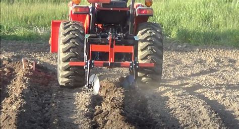 Fall Tractor Tasks Made Easier With Heavy Hitch Attachments Heavy