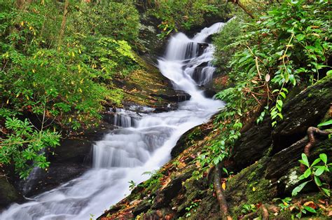 Cascading Waterfall 4k Ultra Hd Wallpaper Background Image