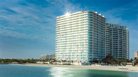 Hotel Review Sls Cancun Business Traveller