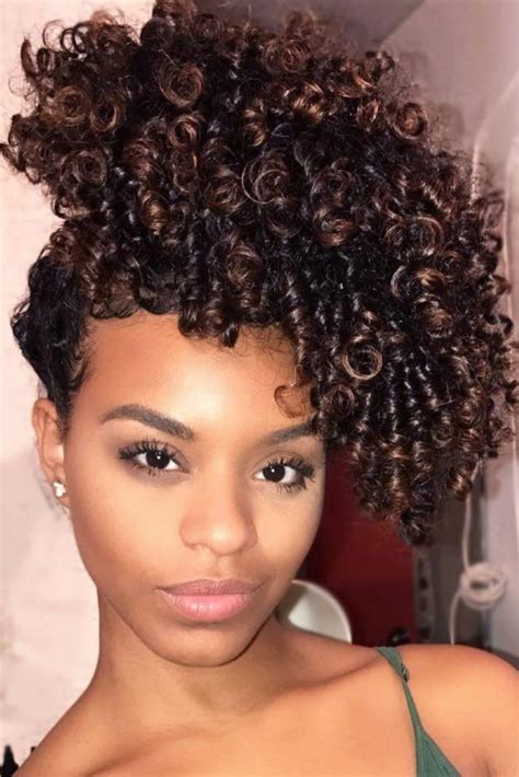 39 Undeniably Pretty Hairstyles For Curly Hair Curly Hair Styles
