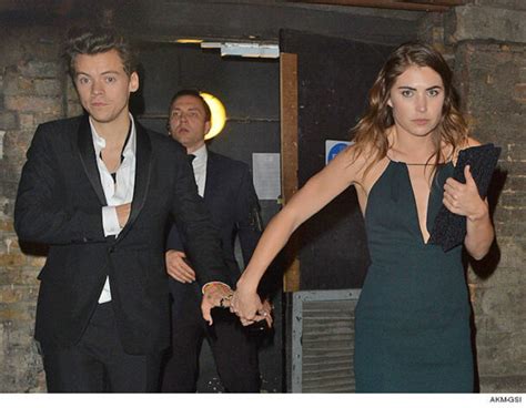Who Was Harry Styles Latest Girlfriend Celebrity Exclusive