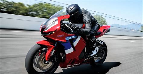 The honda cbr600rr is a 599cc honda supersport motorcycle that was introduced in 2003 to replace honda's cbr600f series motorcycles. 2021 Honda CBR600RR: How The Specs Stack Up | Cycle World