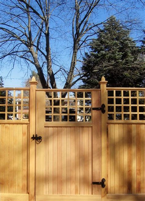 Cedar Privacy Fence A Solid Cedar Privacy Fence And Gate Featuring A