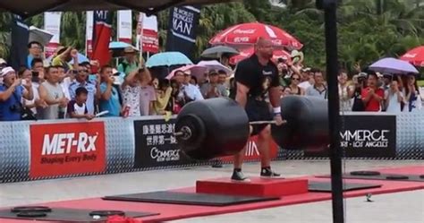 Video Check Out The Worlds Strongest Man Deadlift 975 Pounds Joe Is
