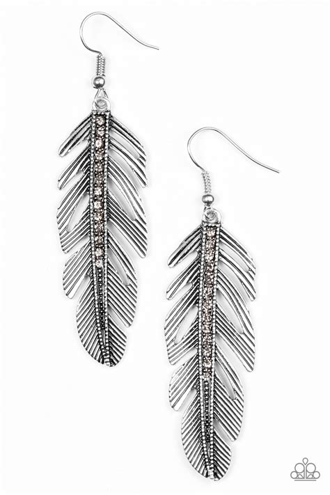 Paparazzi Accessories Feather On Fleek Silver Paparazzi Accessories