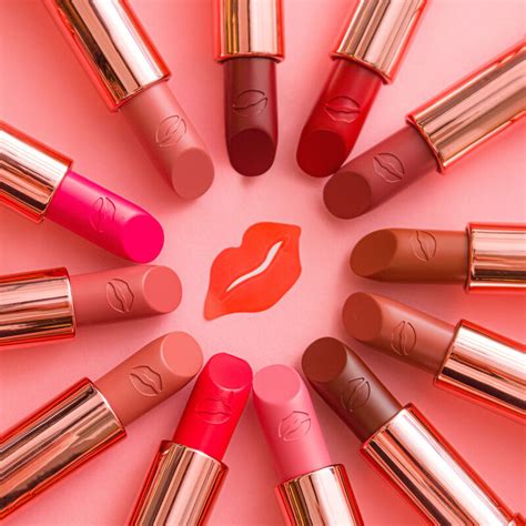 Satin Kiss Lipstick In 2020 Makeup Revolution Lipstick Lips