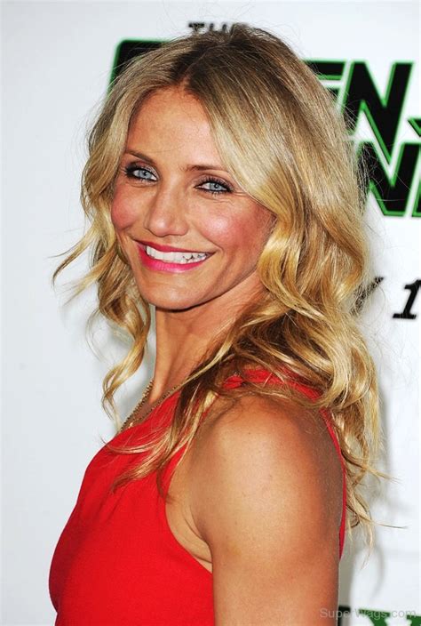 Originally a model, diaz made her film debut in the comedy the mask (1994). Could Cameron Diaz go unnoticed in Denmark?