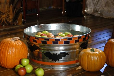 Halloween Bobbing For Apples My Mirepoix