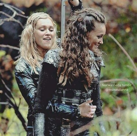 Pin By Pamela Lowrance On Lesbian Characters On Tv The 100 Clexa