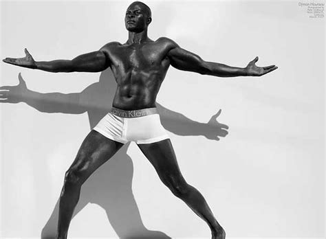 Hounsou al desnudo Revista de Verano EL PAÍS