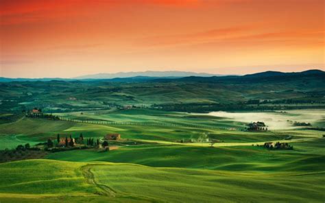 Tuscany Italy Fields Hills Wallpapers Hd Desktop And Mobile