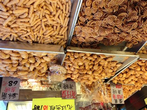 Dumplings, glutinous rice balls and whole fish. Hong Kong Food Tours | 8 Things to Do in Hong Kong during ...