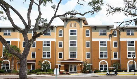 Image Of Oaks At Riverview In Tampa Florida