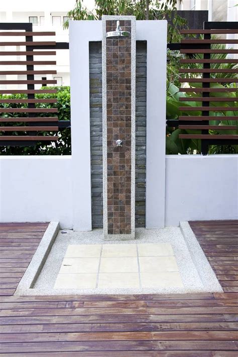 9 Outdoor Shower Floor Ideas For The Perfect Outdoor Refresh Homenish