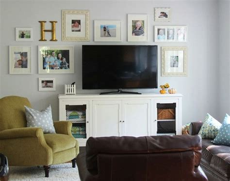 24 Ideas And Decorating For A Wall Gallery Around Tv Home Wall Decor