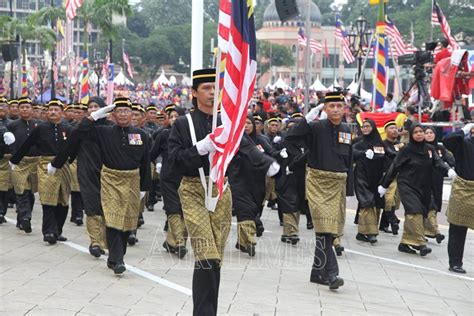 Program perjumpaan veteran atm dan pengambilan ahli baharu persatuan veteran tentera malaysia negeri sarawak(pvtms) akan diadakan di dewan kementerian pembangunan perindustrian sarawak di lot 52 bl0k 8 (sipec) jalan p.ramlee, kuching pada 10 julai 2012 (selasa) jam 7.00 malam. PVATTBM sambut baik usaha Kementerian Pertahanan mohon ...