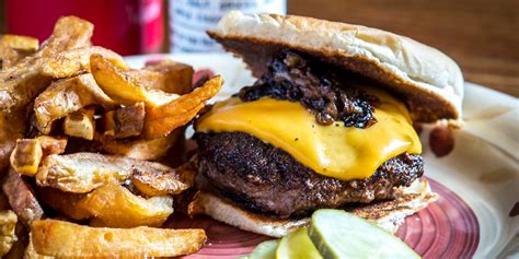 The 33 Best Burgers In America 2015