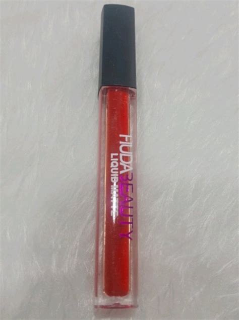 Red Huda Beauty Liquid Lipstick Packaging Size 10 Ml At Rs 240dozen