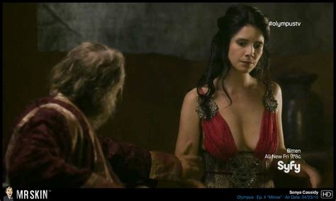Nackte Sonya Cassidy In Olympus