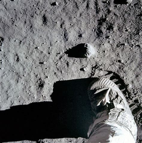 one small step remembering apollo 11 moon landing on july 20 1969 photo gallery