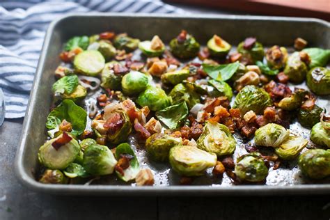 Any advice for a brussels sprouts newbie about which recipe would work better for a largish group of all ages that i have to transport 30 minutes? Easy Brussels Sprouts With Bacon Recipe | POPSUGAR Food