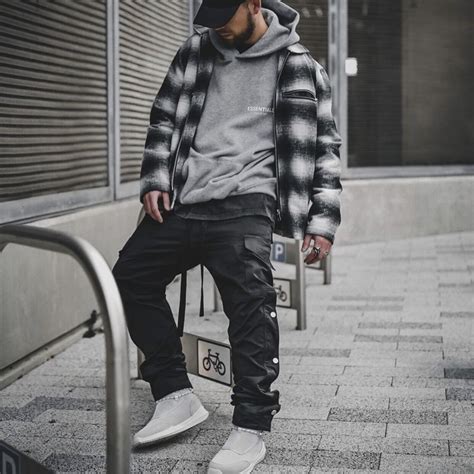 Discover urban outfitters men's collection. 2020 Best cargo pants for men, mens streetwear, hypebeast ...