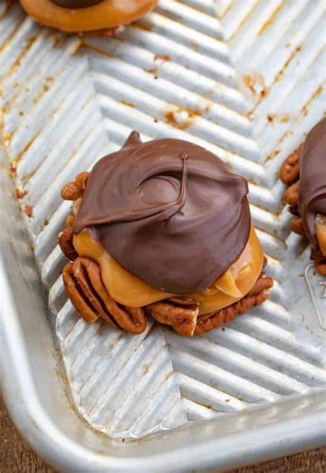 Then, i wrap the chocolate caramel candy recipe turtles individually in plastic wrap and give how would you like to get the popular chocolate caramel candy recipe known as turtles? How To Make Turtles With Kraft Caramel Candy / Guys, this turtles candy is simply amazing ...