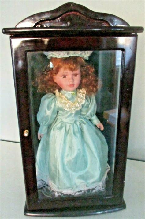 Vintage Ashley Belle Collection Porcelain Doll Wglass Case And Stand