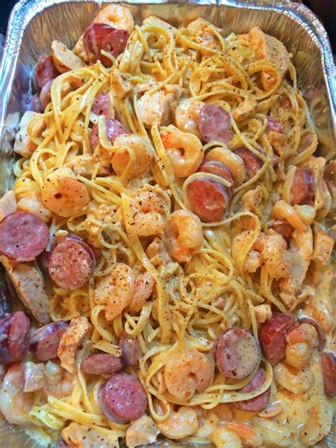 Sprinkle with remaining lemon juice to taste. 😍😍😍 | Shrimp and sausage pasta, Food, Recipes