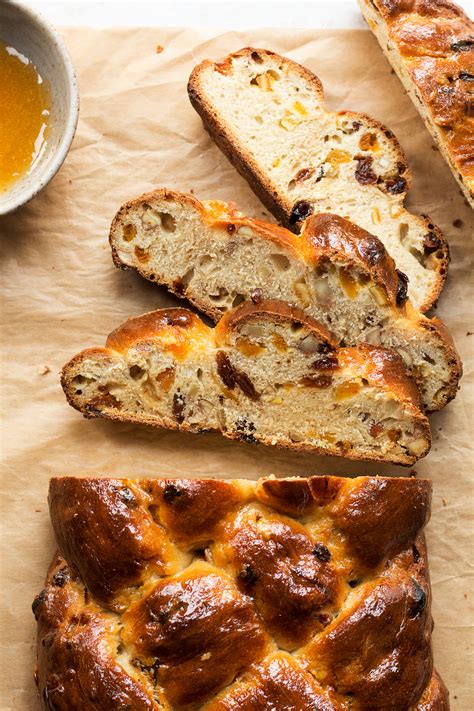 A mixing bowl, a fork to whisk the eggs and a sturdy spoon to mix the batter are all you need. Vegan challah with fruit and nuts - Lazy Cat Kitchen