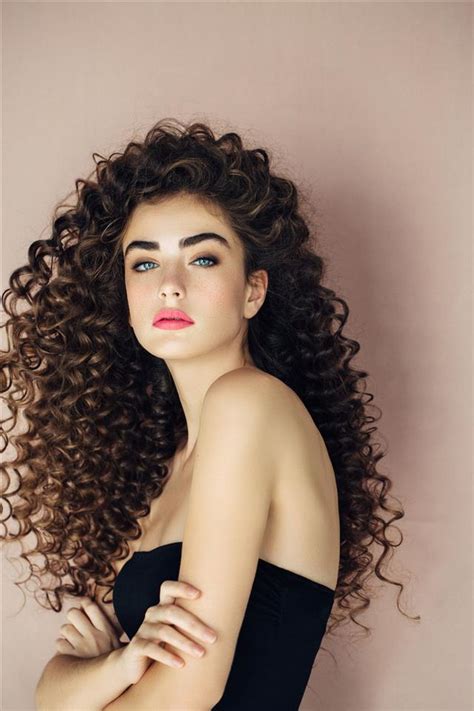 Hairstyle For Curly Hair Female Sexy And Cool Curly Hairstyles For