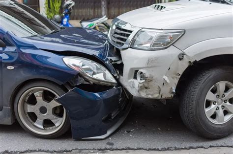 Common Car Accident Injuries That Require Physical Therapy