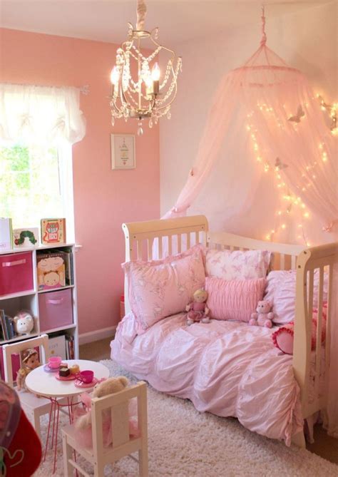 This pink little girl's room idea is a thrill for a kid at any age. Little Girl's Bedroom Decorating Ideas and Adorable Girly ...